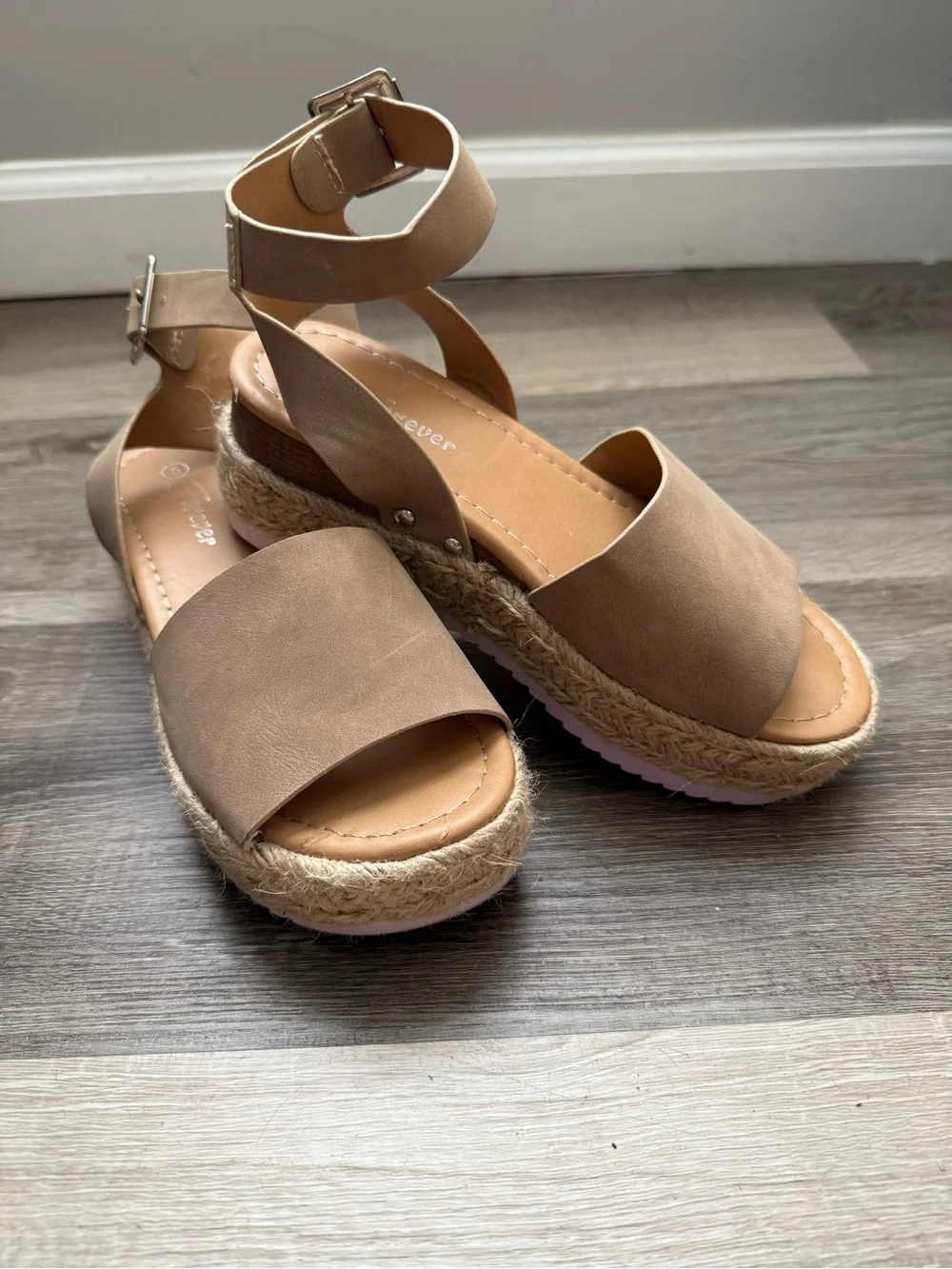 Forever Womens Taupe Espadrille Platform Sandals
